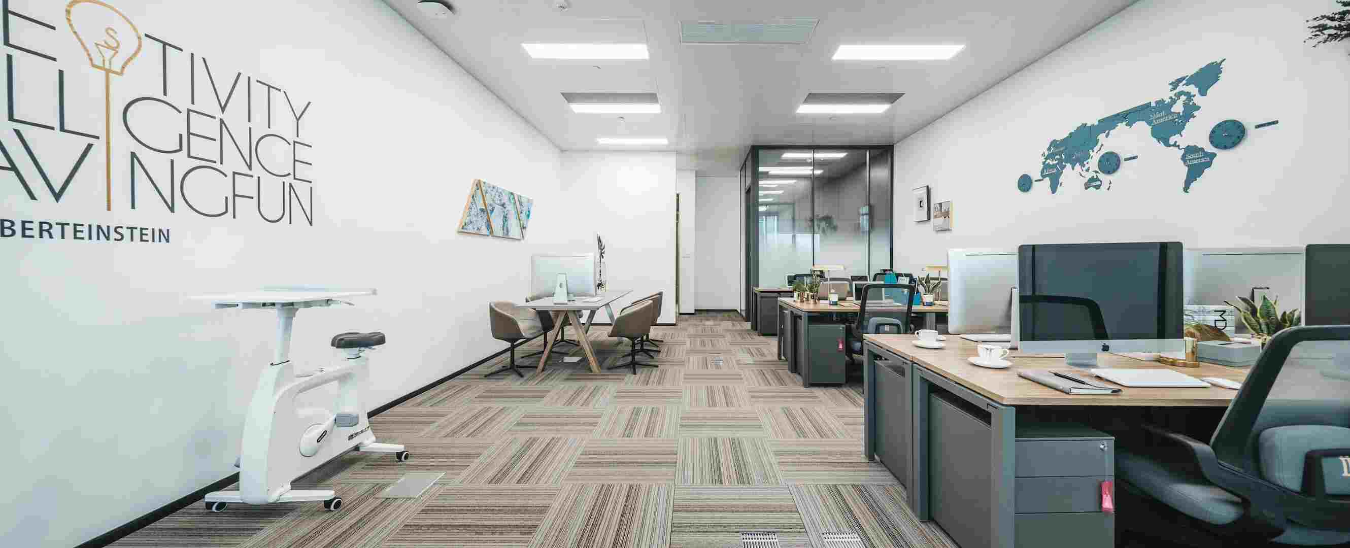 辦公室座位后掛地圖風(fēng)水好嗎？注意這些風(fēng)水禁忌！