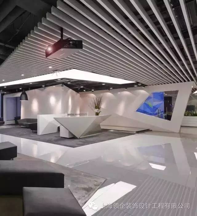 自裝？親戚朋友裝？裝飾公司裝？ 終于有讓人信服的答案了!