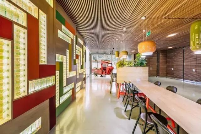 既有感官愉悅，又能體現(xiàn)品牌價(jià)值，我就服可口可樂的辦公室設(shè)計(jì)！