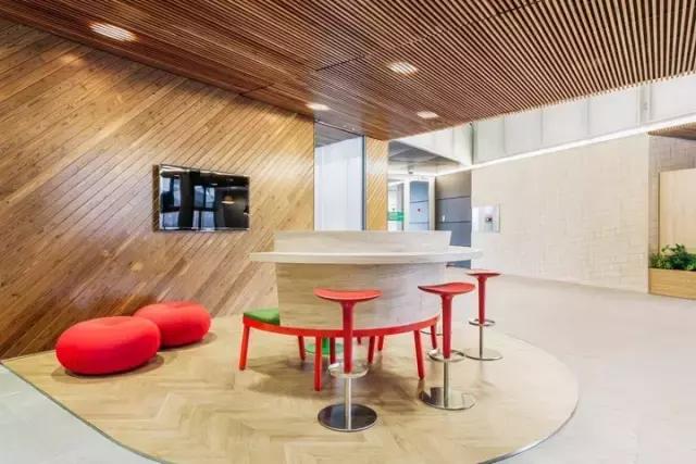 既有感官愉悅，又能體現(xiàn)品牌價(jià)值，我就服可口可樂的辦公室設(shè)計(jì)！