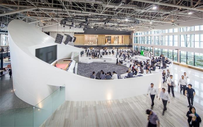 泰國計算機服務公司創(chuàng)意辦公室設計