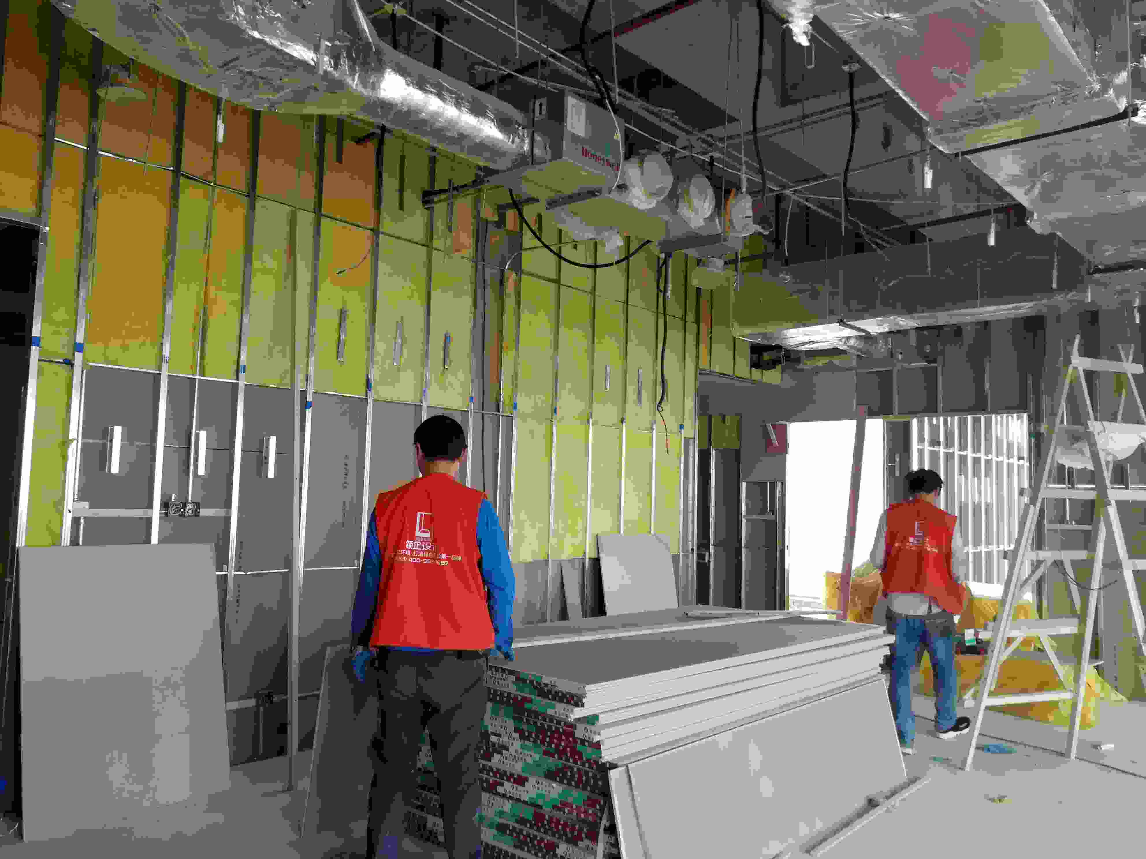 300平米的辦公室裝修花費(fèi)主要是花在什么地方？